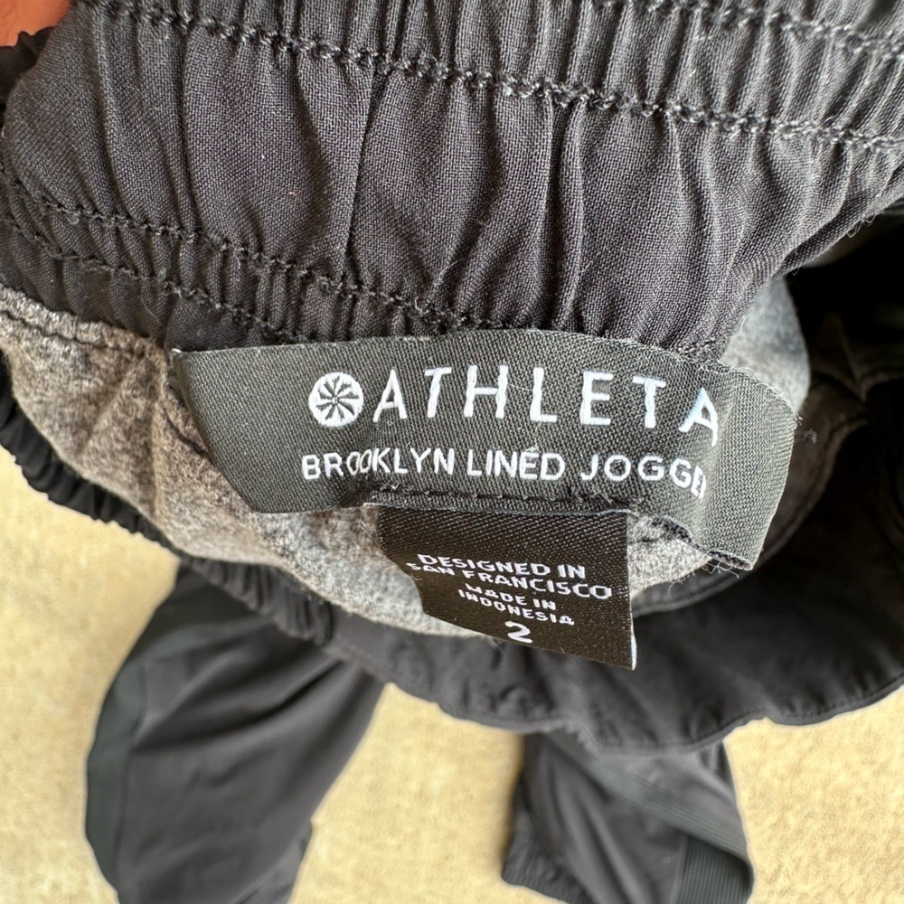 Athleta joggers - Picture 5 of 5